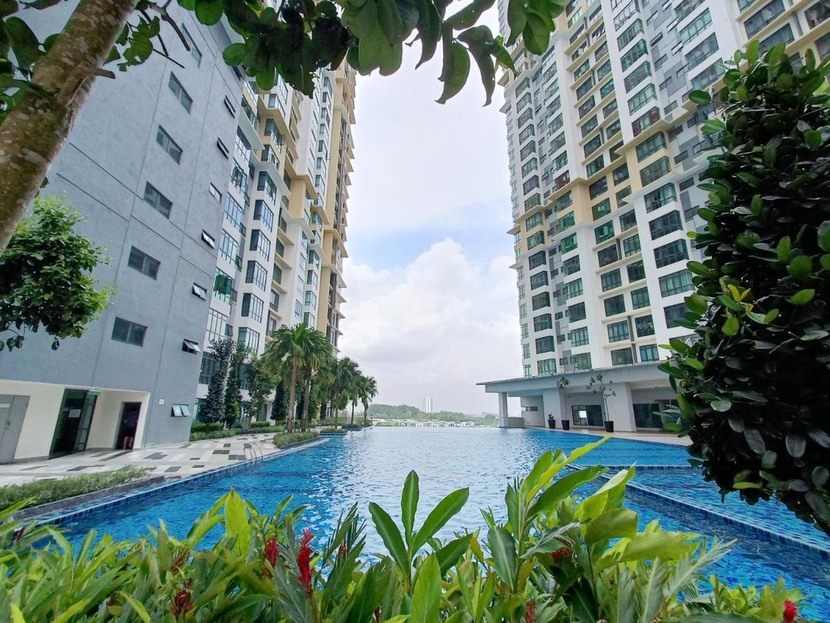 Arc Austin Hills Residensi By Antlerzone Apartment Johor Bahru Ngoại thất bức ảnh